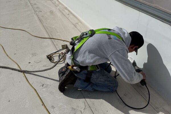 Commercial Roofing Contractor